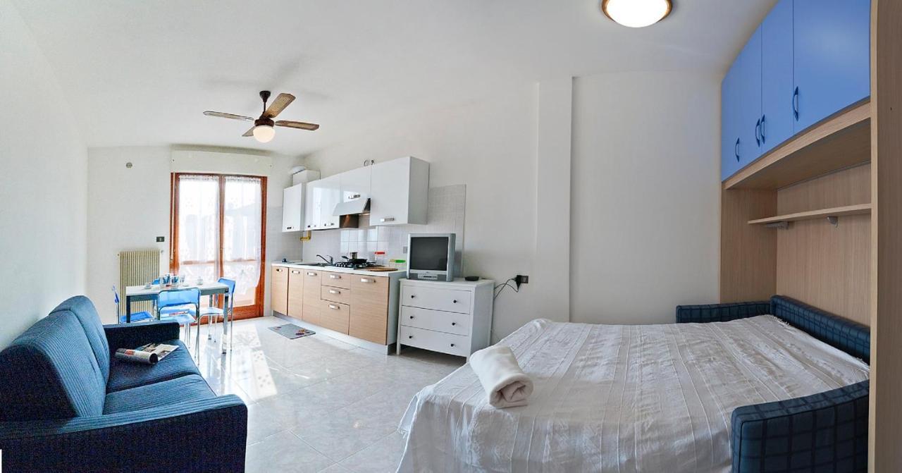 Duca Degli Abruzzi Appartement Caorle Kamer foto